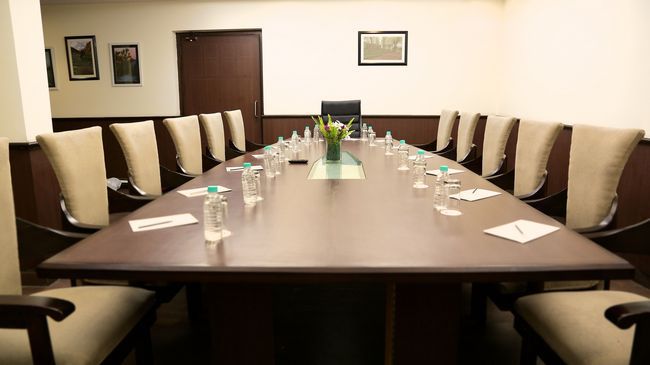 Inderlok Hotel Dehradun Konforlar fotoğraf